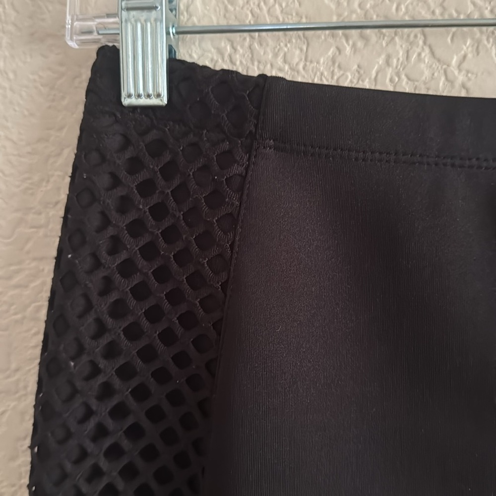 Net Side Midi Skirt - Picture 2 of 4